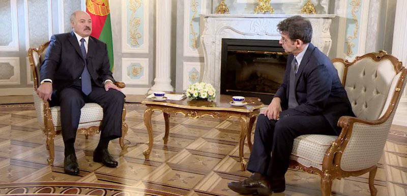 Россия никогда не будет воевать за юго-восток Украины, но и не согласится с притеснением русских - Лукашенко