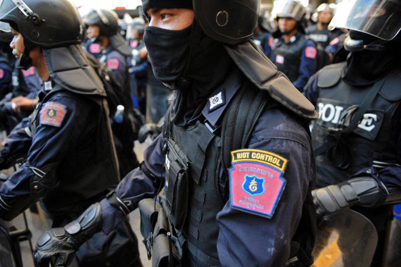 Террористы атаковали школы на юге Таиланда