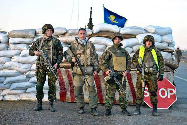 Ukrainische Fallschirmjäger, die sich am 31-ten Posten befanden, stellten ein Ultimatum