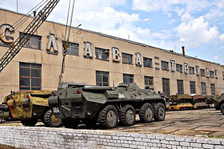 A gestão do Nikolaev blindado é acusada de desperdício de peças de reposição para maquinário blindado