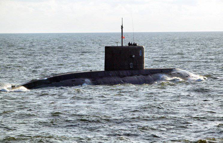 O quarto submarino "Varshavyanka" para a Frota do Mar Negro será lançado em abril 2015