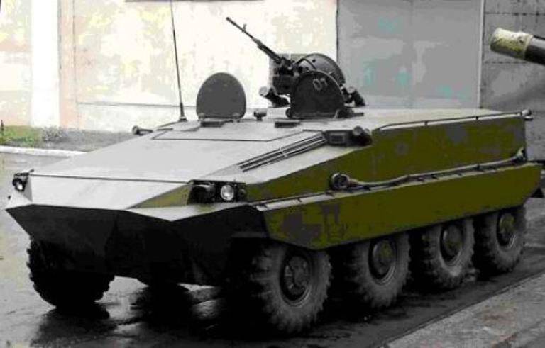 ¿Ucrania realmente quiere enviar a la zona ATO un único vehículo de combate de infantería con ruedas?