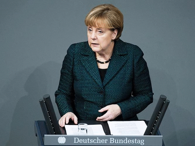 Меркель: невозможно оправдать аннексию Крыма и участие РФ в боях на востоке Украины