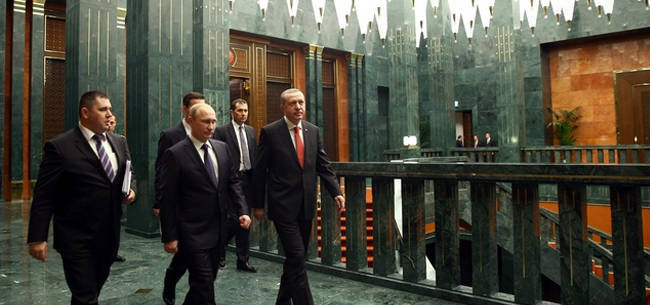 Станислав Тарасов. Москва, Тегеран и Анкара выводят Баку из «американской игры»