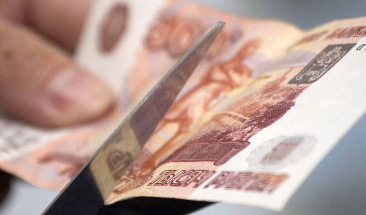 Три аспекта девальвации рубля, о которых не говорят СМИ