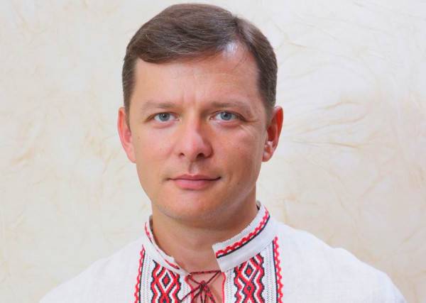 Предновогоднее: Красная Няшечка