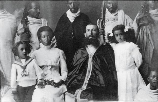 러시아 - 에티오피아 조종사, 또는 왕 중위의 아들로서 이디오피아 공군을 창설 함.