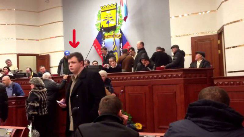 Уникальные кадры: Семенченко среди "сепаратистов" в Донецке