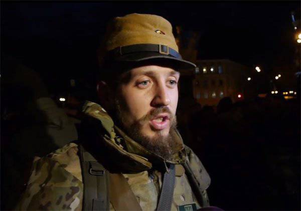 Карателей "Азова" проводили в Донбасс нацистской "молитвой"