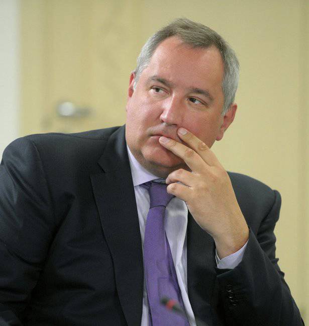 Rogozin: "Devlet savunma düzeni için en zor 2015 olacak"