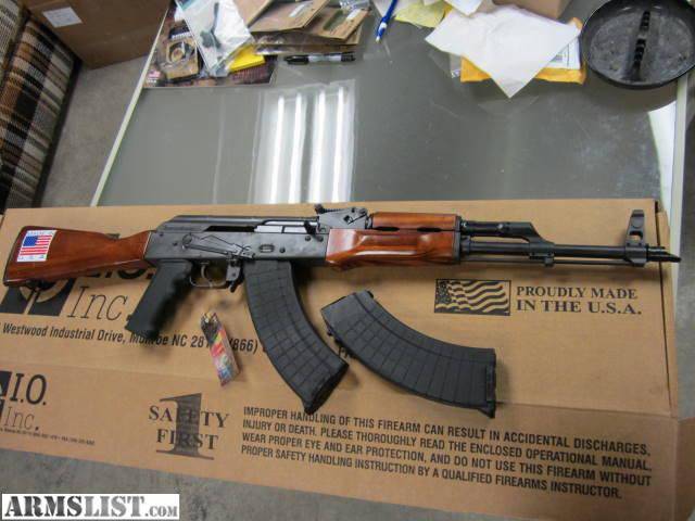 В американской оружейной компании заявили, что готовы начать производство АК-47 в США