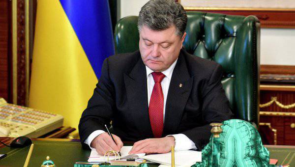 Порошенко потребовал от Путина соблюдать минские договоренности и освободить Надежду Савченко