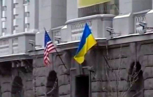 О ЦРУ, украинских спецслужбах и унитазе старого образца
