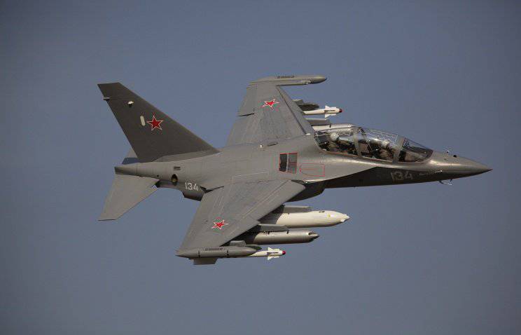Militer Rusia nampa 5 pesawat latihan tempur paling anyar Yak-130