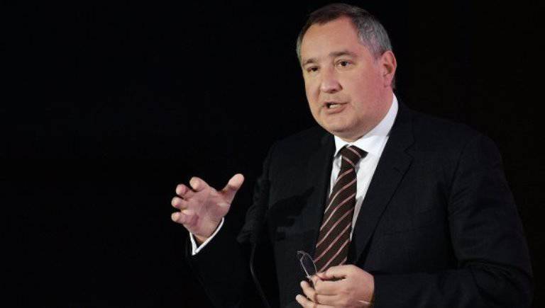 Rogozin: Νέες κυρώσεις κατά της ρωσικής αμυντικής βιομηχανίας μιλούν για πανικό στην Ουάσιγκτον