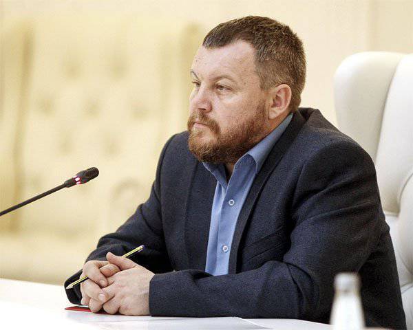 I deputati del DPR hanno adottato un memorandum secondo cui il DPR è il successore legale della Repubblica di Donetsk-Krivoy Rog