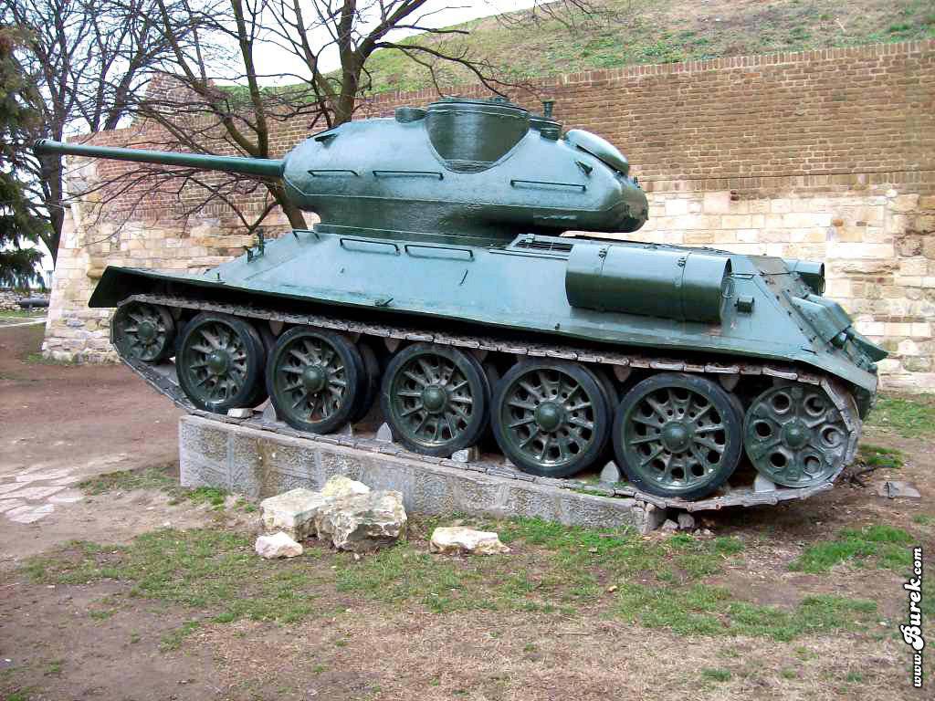 Югославские т 34 85. Т-34 Югославия. Т 34 85 танк югославские. Т-34 vozilo a. Т 34м 54