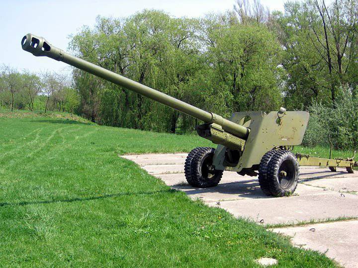 100-mm field gun model 1944 of the year (BS-3)