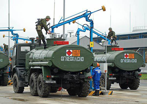 러시아 연방 군대의 연료 서비스의 날