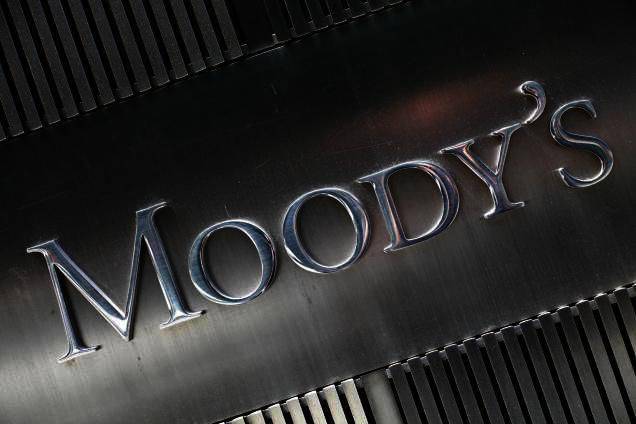 Moody’s понизил суверенный рейтинг России. Экономика или политика?