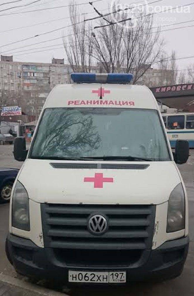 Фото автомобиля скорой помощи с московскими номерами вызвало шок в Мариуполе