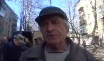 Жители города Дебальцево рассказывают о боевиках "Правого сектора", остающихся в лесных массивах