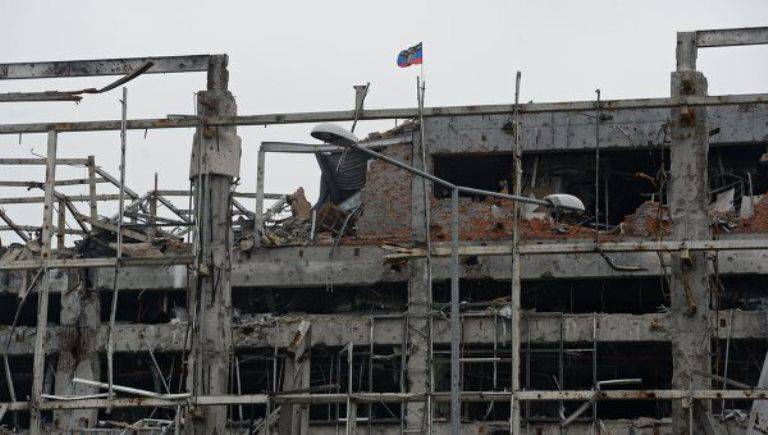 ОБСЕ: ополченцы используют военнопленных для разборки завалов в Донецком аэропорту