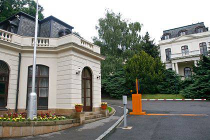 České zpravodajské služby odhalily špiony ve stavu ruské ambasády