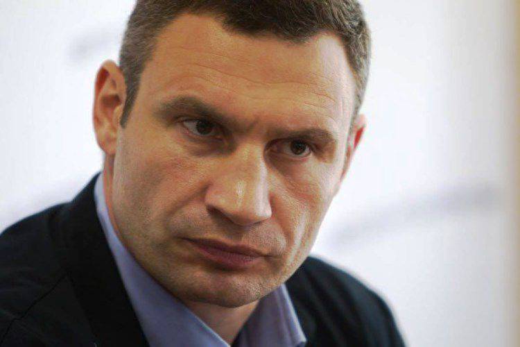Мэр Кличко: все оппозиционные митинги в Киеве проплачены обнаглевшими «деятелями»