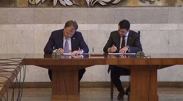 Глава Приднестровья впервые за полтора года встретился с главой правительства Молдавии