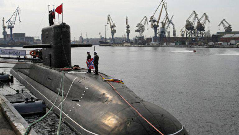 "Admiralty Shipyards" y "Sevmash" comenzaron la construcción de nuevos submarinos