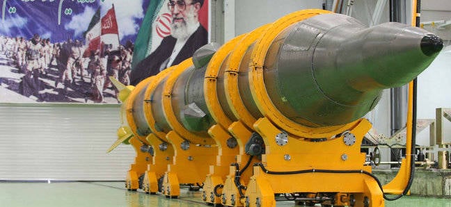Иран и Саудовская Аравия: бомбой на бомбу?