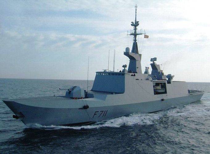 Французский фрегат «Лафайет» в Чёрном море сменил постоянно дежурившую там корабельную группу НАТО