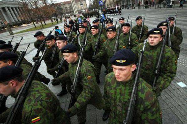 Lituania sorprende: ejercicios de reservistas de un día.