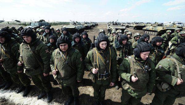 Внутренние войска МВД РФ отработали действия в условиях, аналогичных с украинским Майданом
