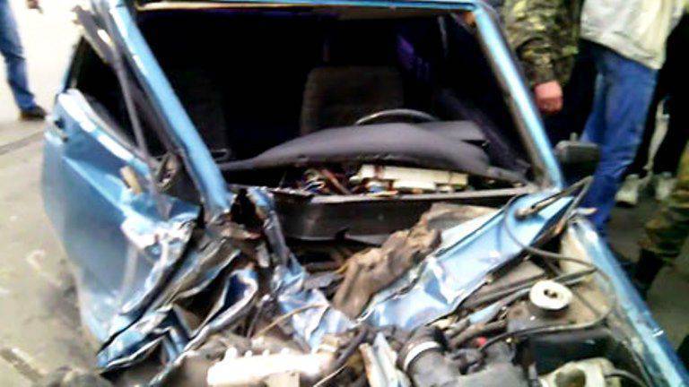 In the Luhansk region riots ripen - bloody in the "Urals" rammed a car with a driver