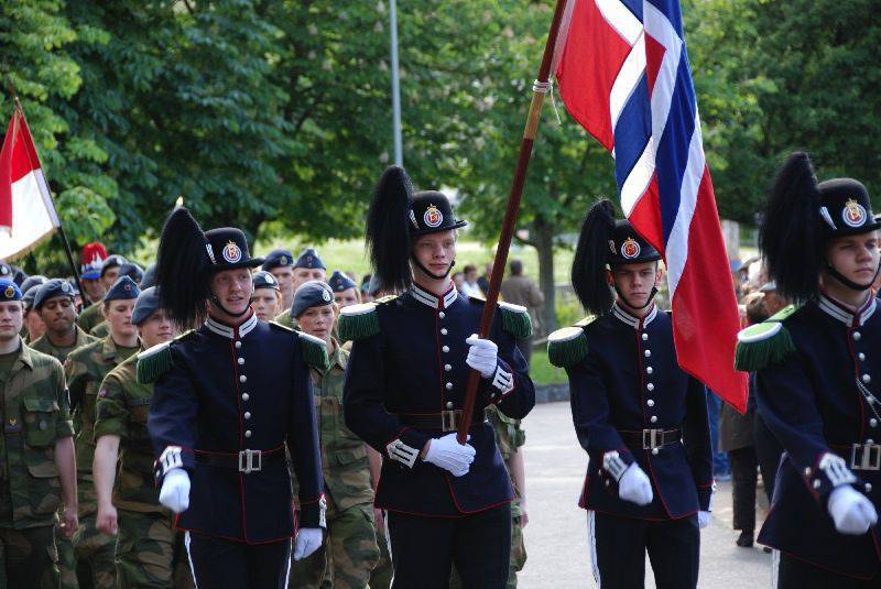Norveç makamları, Rusya Federasyonu sınırına yakın askeri grubu güçlendirmeyi planlıyor