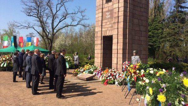 Замминистра обороны РФ: Более 41 тысячи имен советских солдат и офицеров будут увековечены на мемориальных стелах в Германии