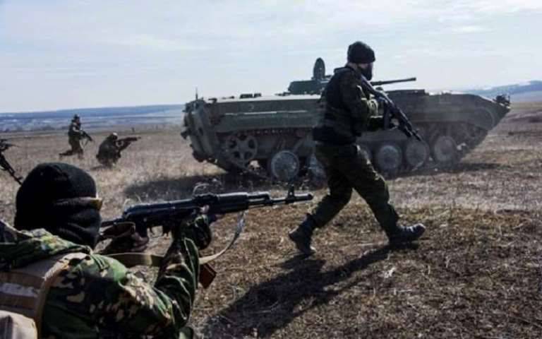 Im Donbass Beschuss von Shirokino und einem Zusammenstoß in der Nähe von Gorlovka