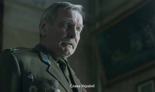 Говорящая каска и "разрешённое" ею кино к 9 Мая