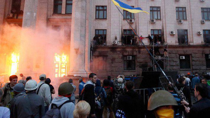 Diplomat Ceko: Berkat pembakaran orang-orang di Odessa, perang di wilayah itu dapat dicegah