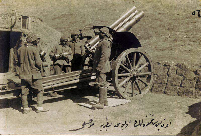 法国1913式105榴弹炮图片