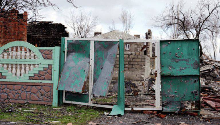 Donbass’ta, partiler tekrar birbirlerini ağır silah kullanmakla suçladılar