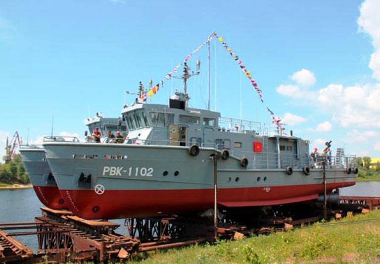 En Nizhny Novgorod, se lanzan los botes RAID 2