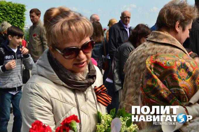 Not all Kievans were afraid of the Poroshenko ban on St. George ribbon