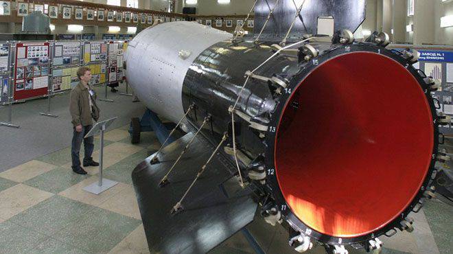 Ruské ministerstvo zahraničí: Kroky USA mohou Rusko přimět k vybudování jaderných arzenálů