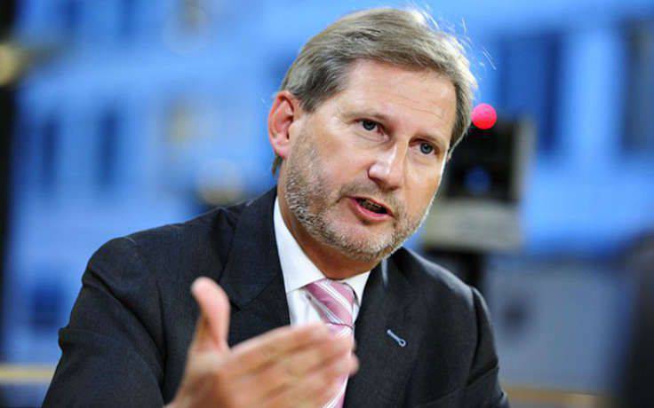 Comisario de la Asociación Oriental de la UE: ¡La situación en la que tenemos que financiar constantemente a Ucrania es completamente inaceptable para nosotros!
