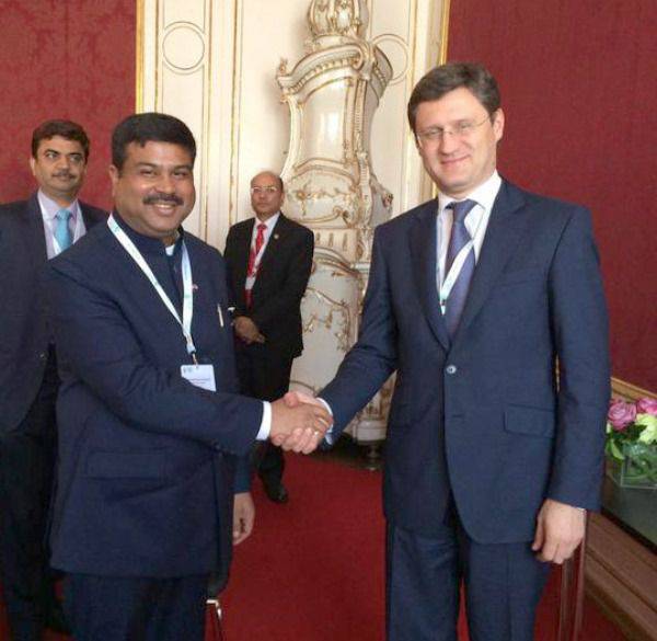 هند علاقه مند به تامین هیدروکربن از روسیه است