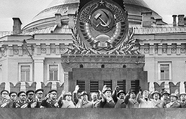 "Opposizione rossa" nell'URSS. I lavoratori di Kuibyshev hanno combattuto contro la "rinascita" dello stato sovietico