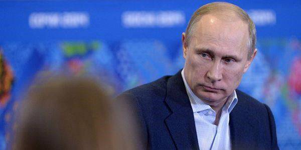 Dlaczego Zachód domaga się odejścia Putina